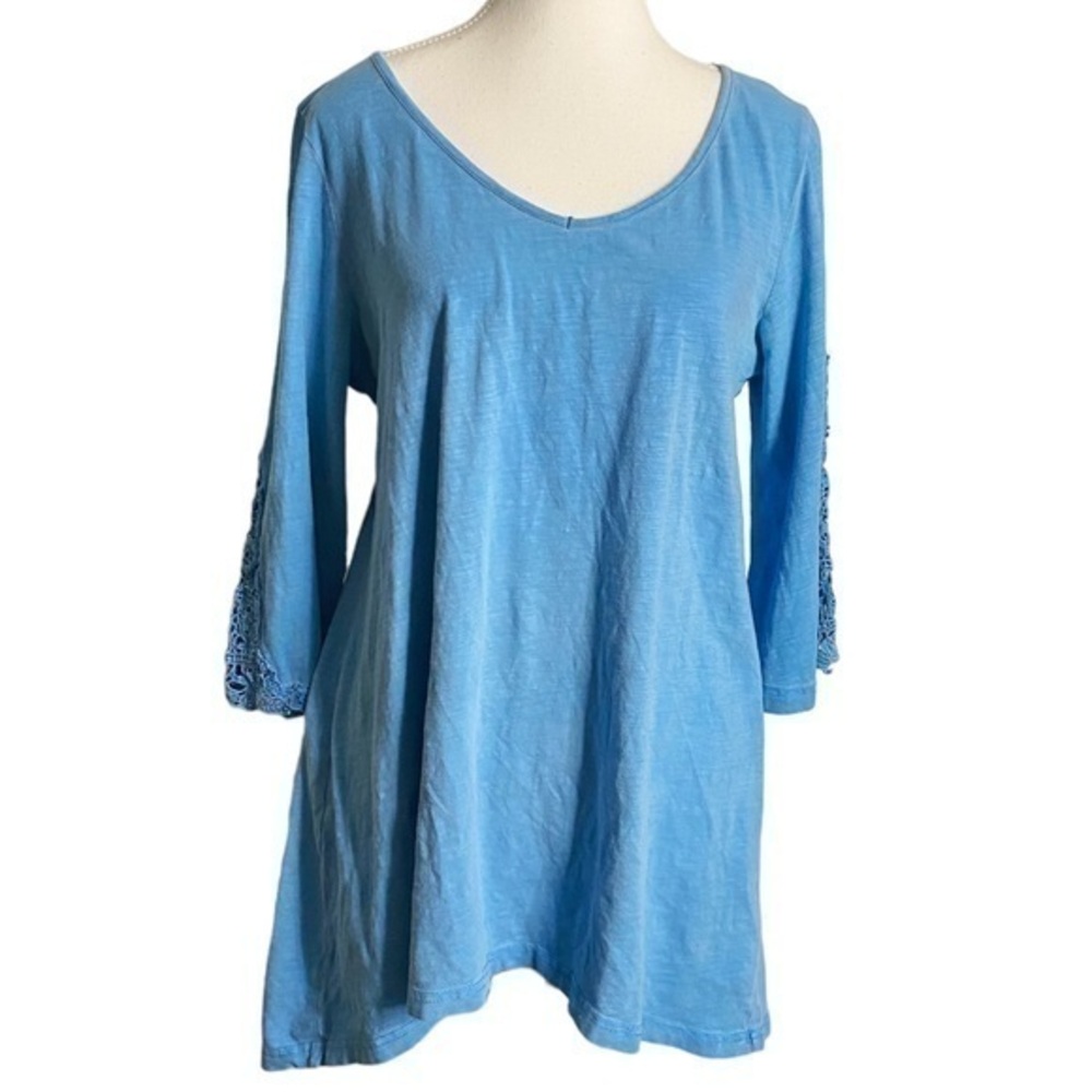 Soft Surroundings Blue Cotton Blend Top with Lace Details on Sleeves